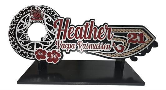 CDW142 - Maori koru and hook