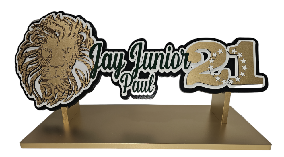 CDW231 - Lion head key with large 21