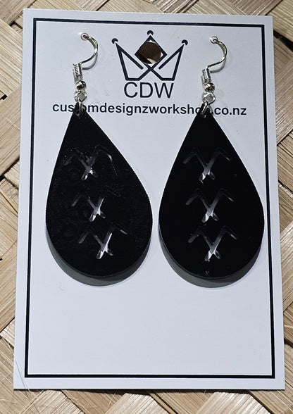 Samoan Teardrop Bird Motif Earrings