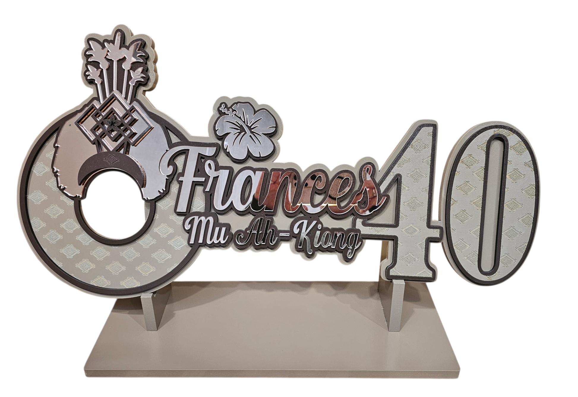 Samoan 40th birthday key with malu patterns and tuiga