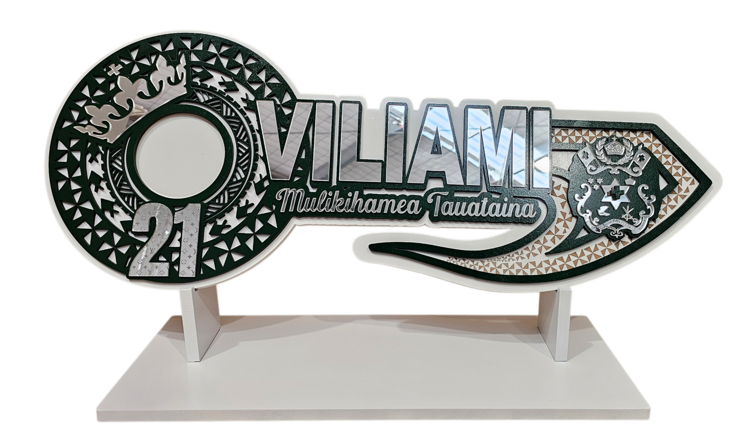 Tongan sila 21st key with crown