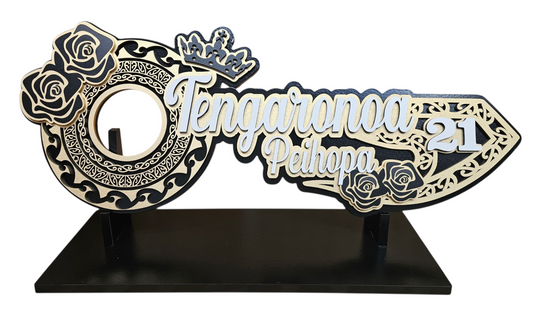 Maori 21st key with roses and crown and maori patterns