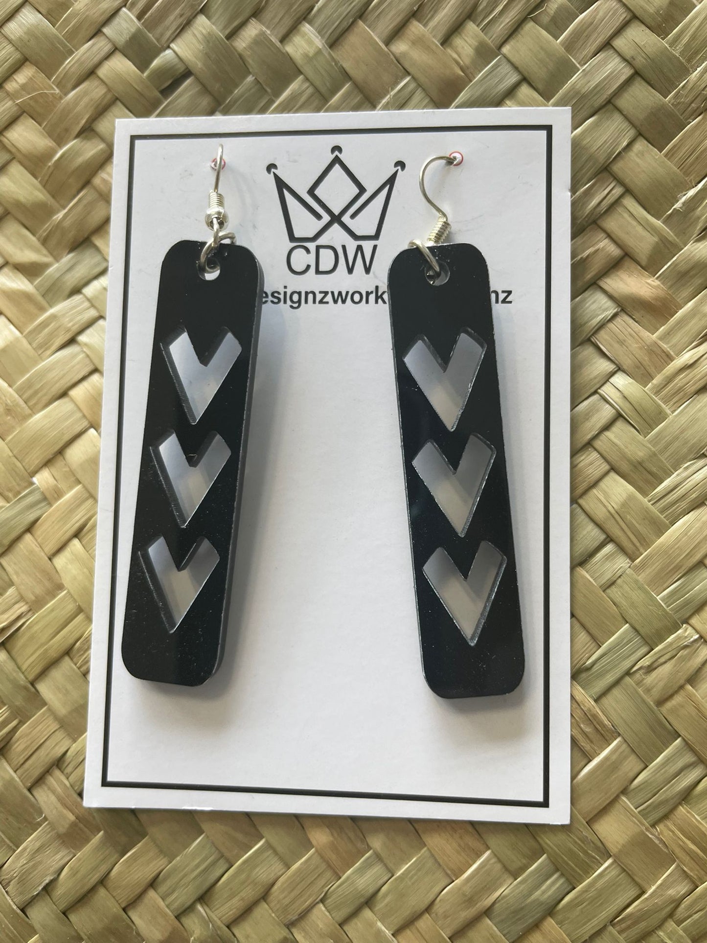 Spearhead Earrings - Fa'aulutao